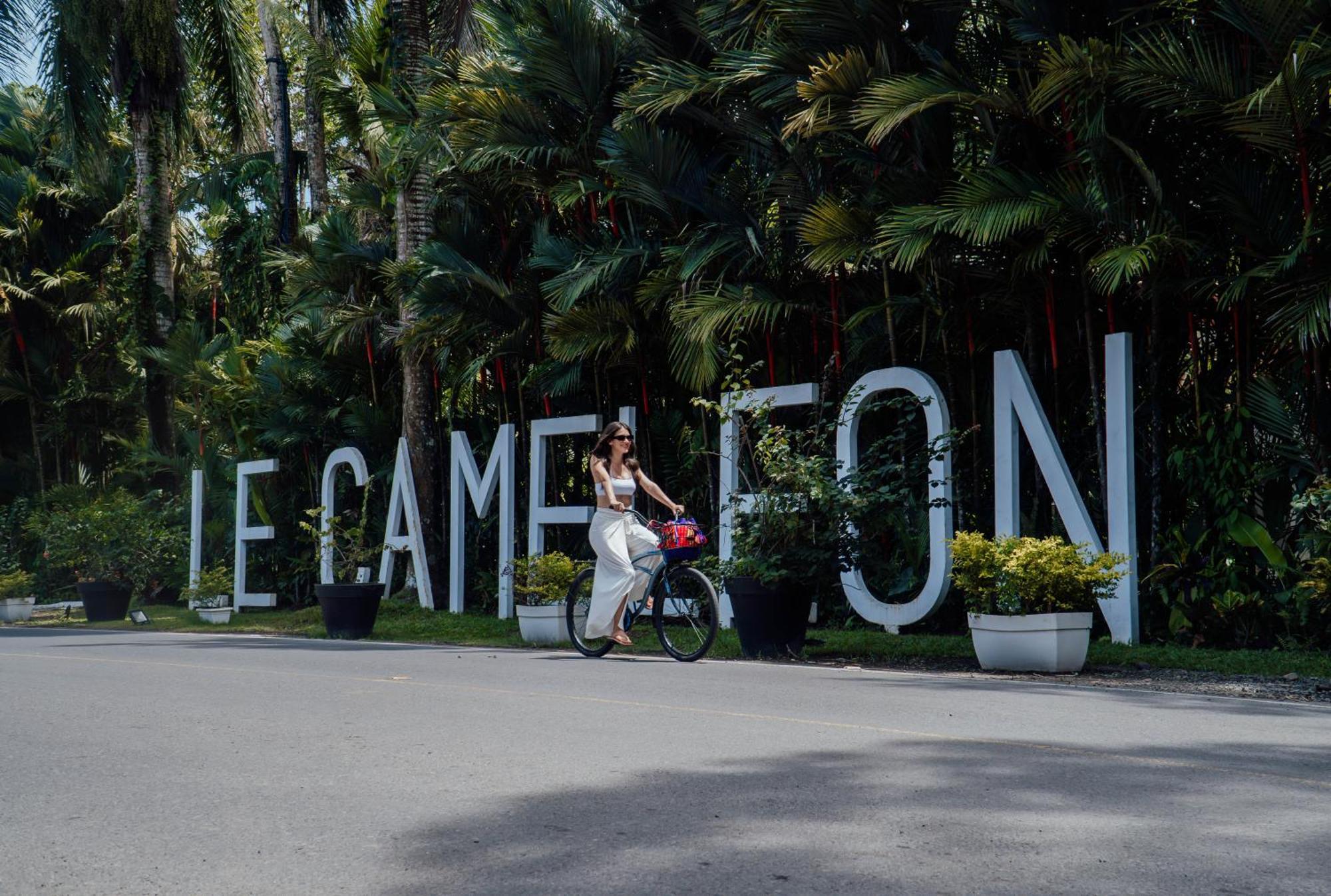 Le Cameleon Boutique Hotel Puerto Viejo de Talamanca Eksteriør billede